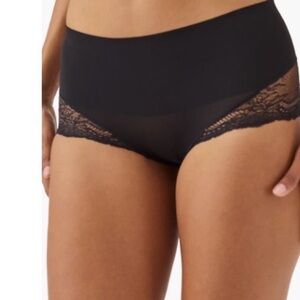 SPANXsmooth Undie-tectable Lace Hi-Hipster Panties | XL | Black | NWOT